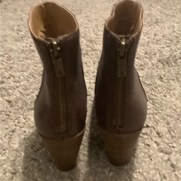 Lucky Brand Adalan Back Zip Dark Chocolate Brown Pointy Toe Block Heel Bootie - Picture 6 of 11
